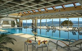Cacique Inacayal Lake Hotel & Spa